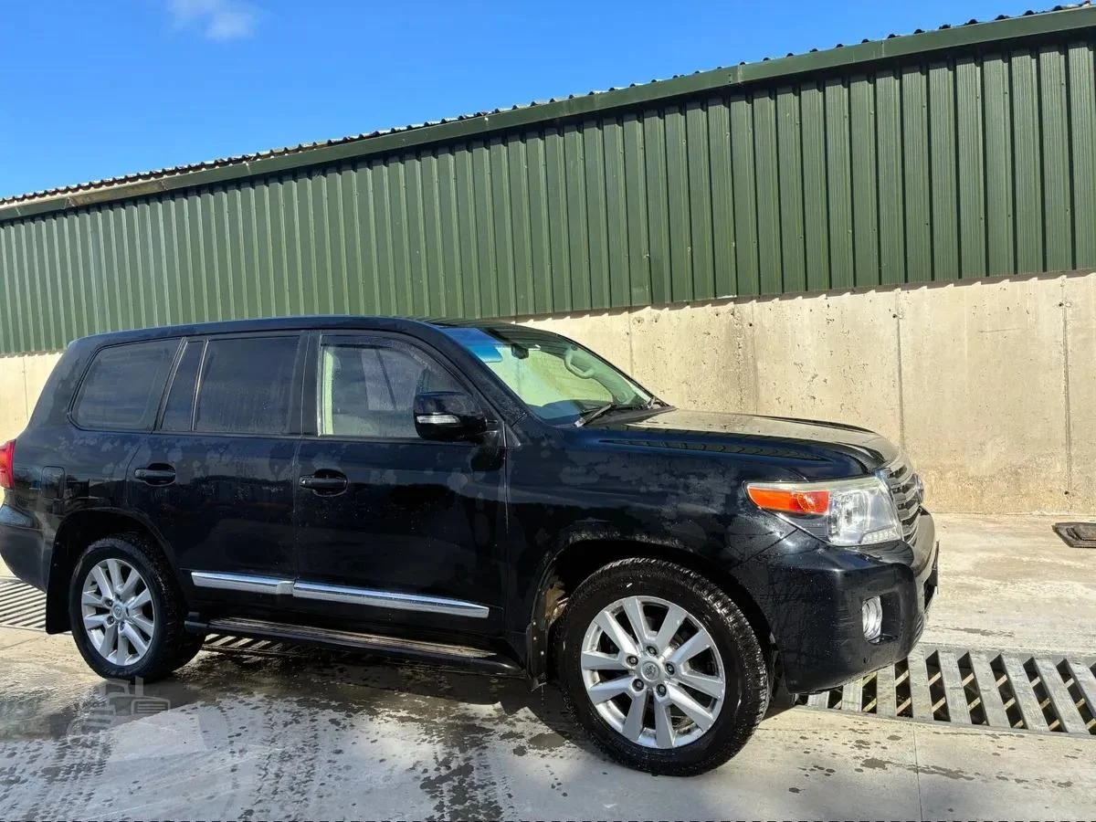 2012 TOYOTA LANDCRUISER AMAZON